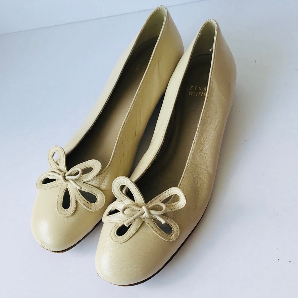 Stuart Weitzman Cream Shoes Size 7 M - Picture 1 of 8